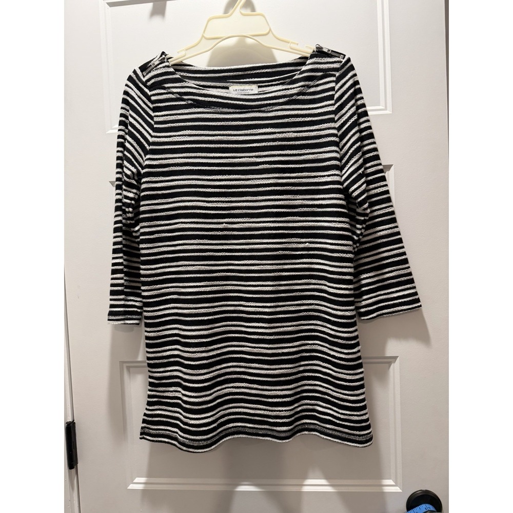 Liz Claiborne Weekend Woman Striped Top Black White Textured Knit 3/4 Sleeve - Picture 1 of 3
